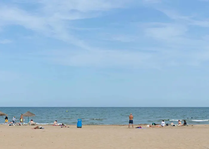 Apartup Las Arenas Beach